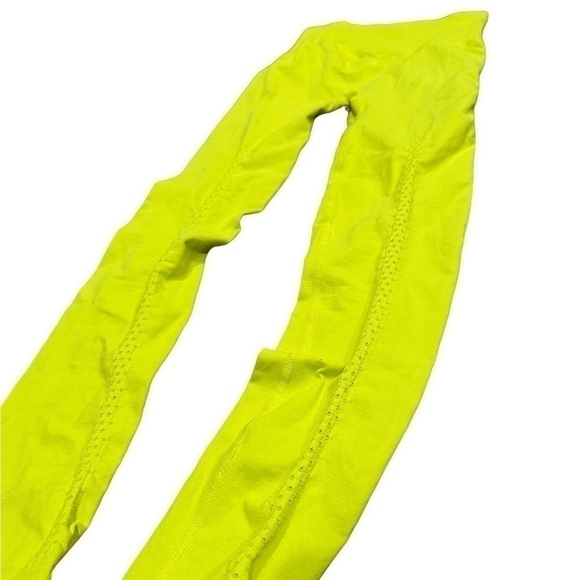 NWOT Free People Good Karma Leggings / High-Rise 7/8 Length / Neon Yellow / XS/S - Picture 5 of 13